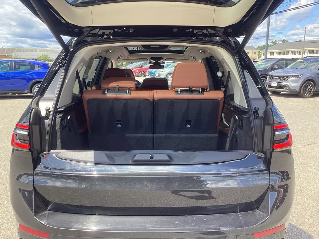 Used 2026 BMW X7 xDrive40i AWD/4WD image 10