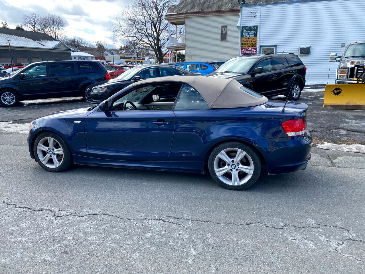 Used 2010 BMW 128i Convertible w/ Premium Pkg image 8