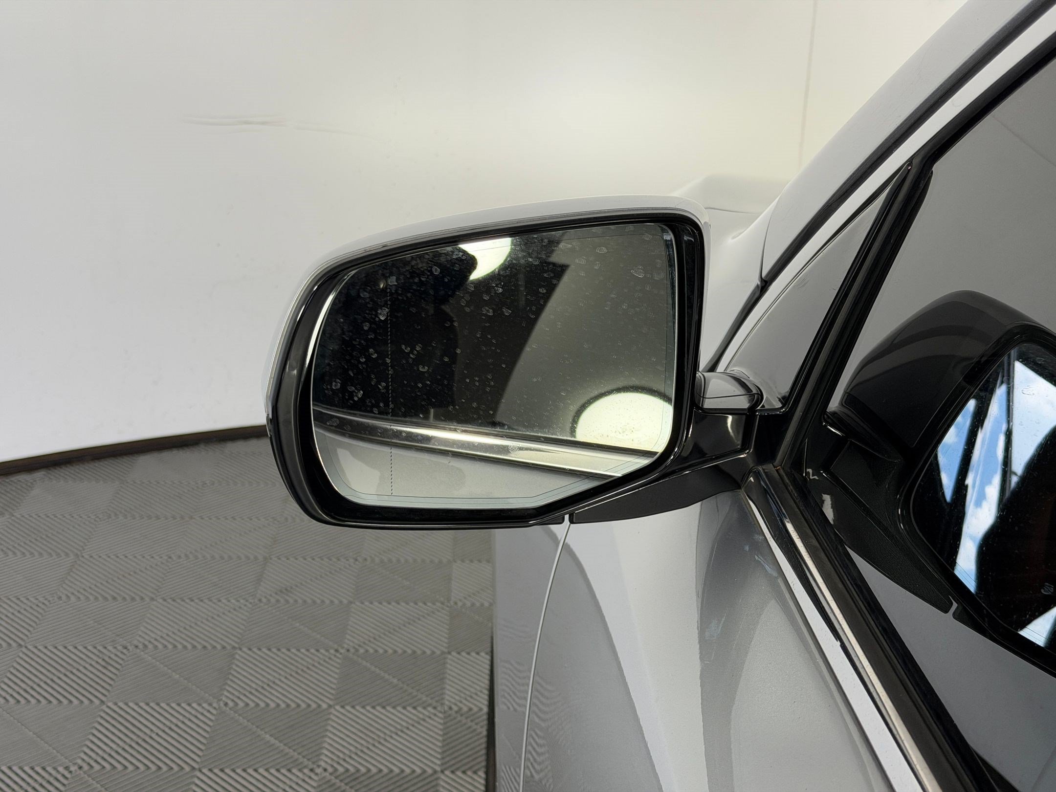 Used 2014 Acura MDX FWD w/ Advance & Entertainment image 26