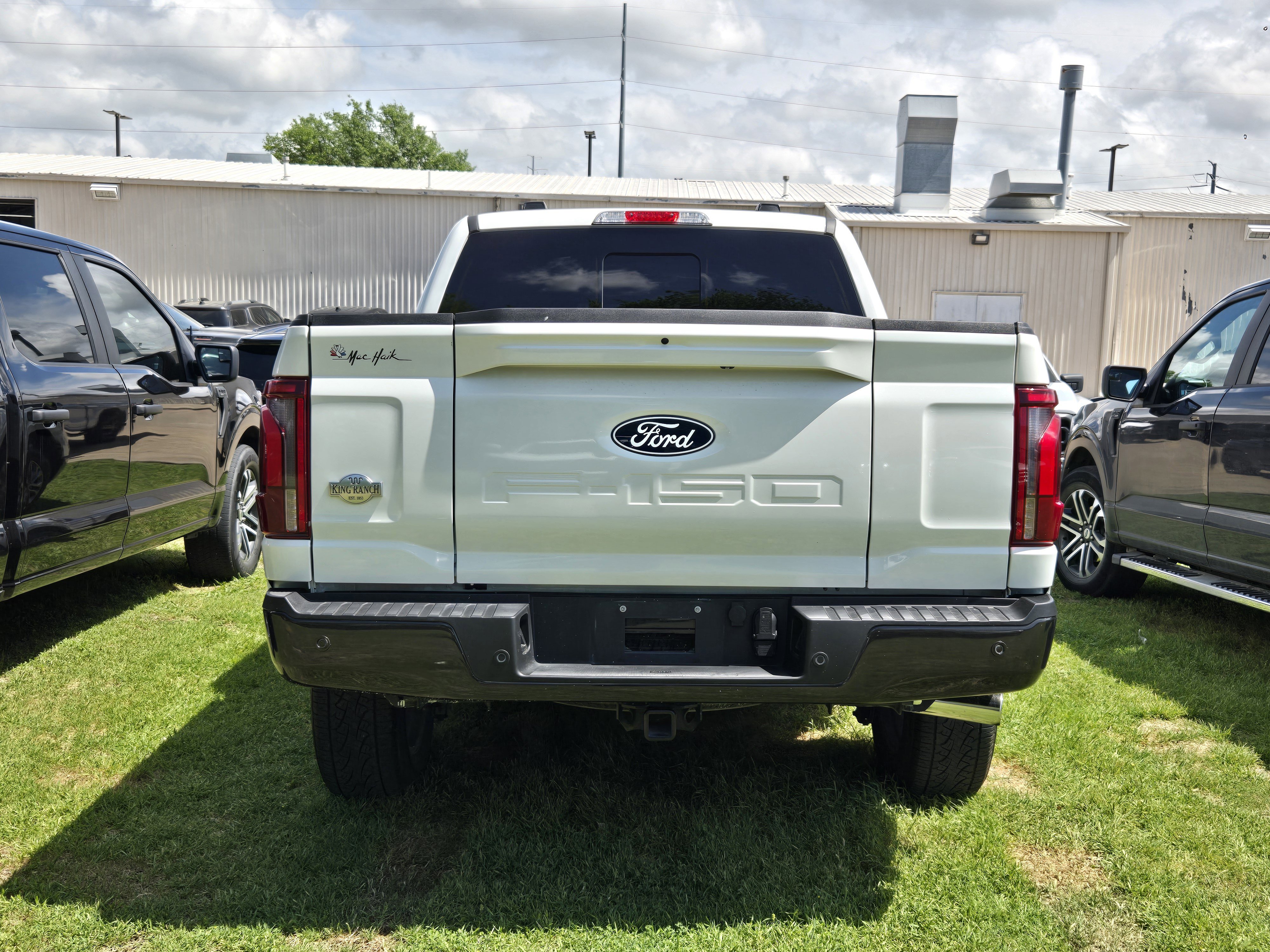 Used 2024 Ford F150 King Ranch w/ FX4 Off-Road Package image 5