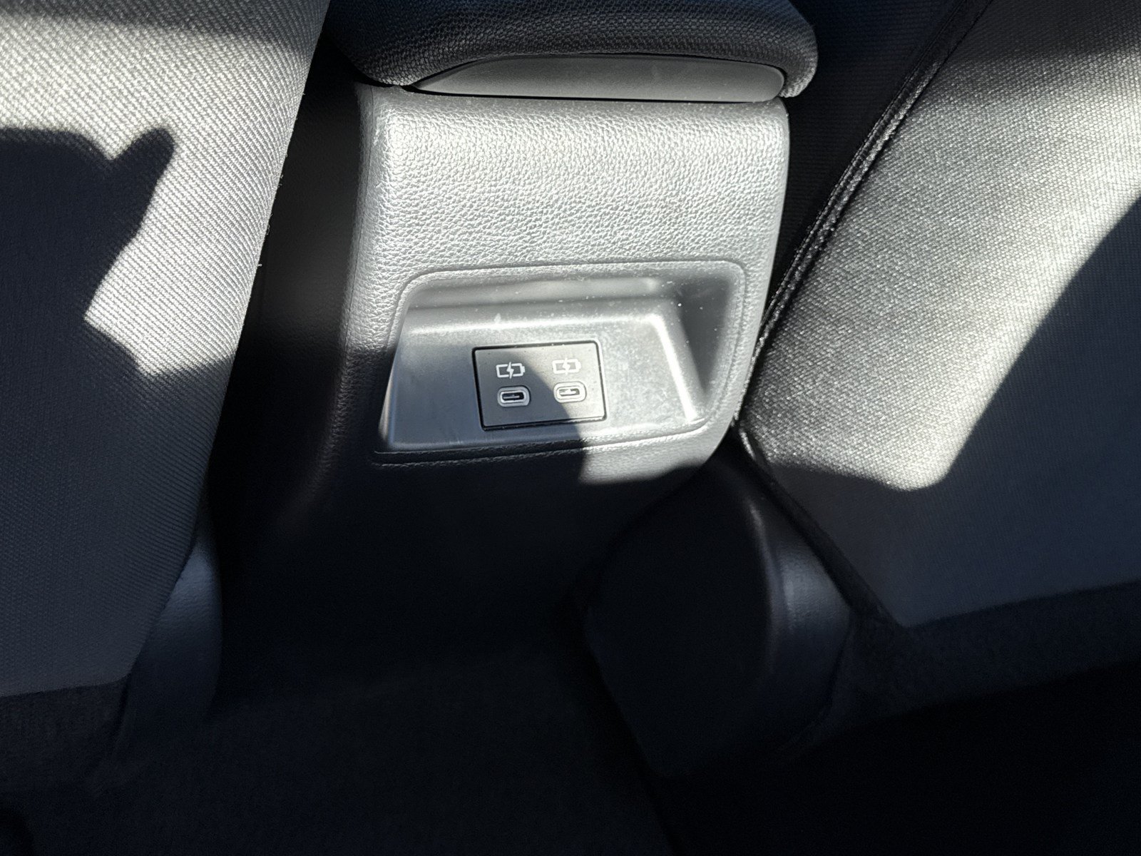 Used 2024 Toyota Corolla LE FWD image 14