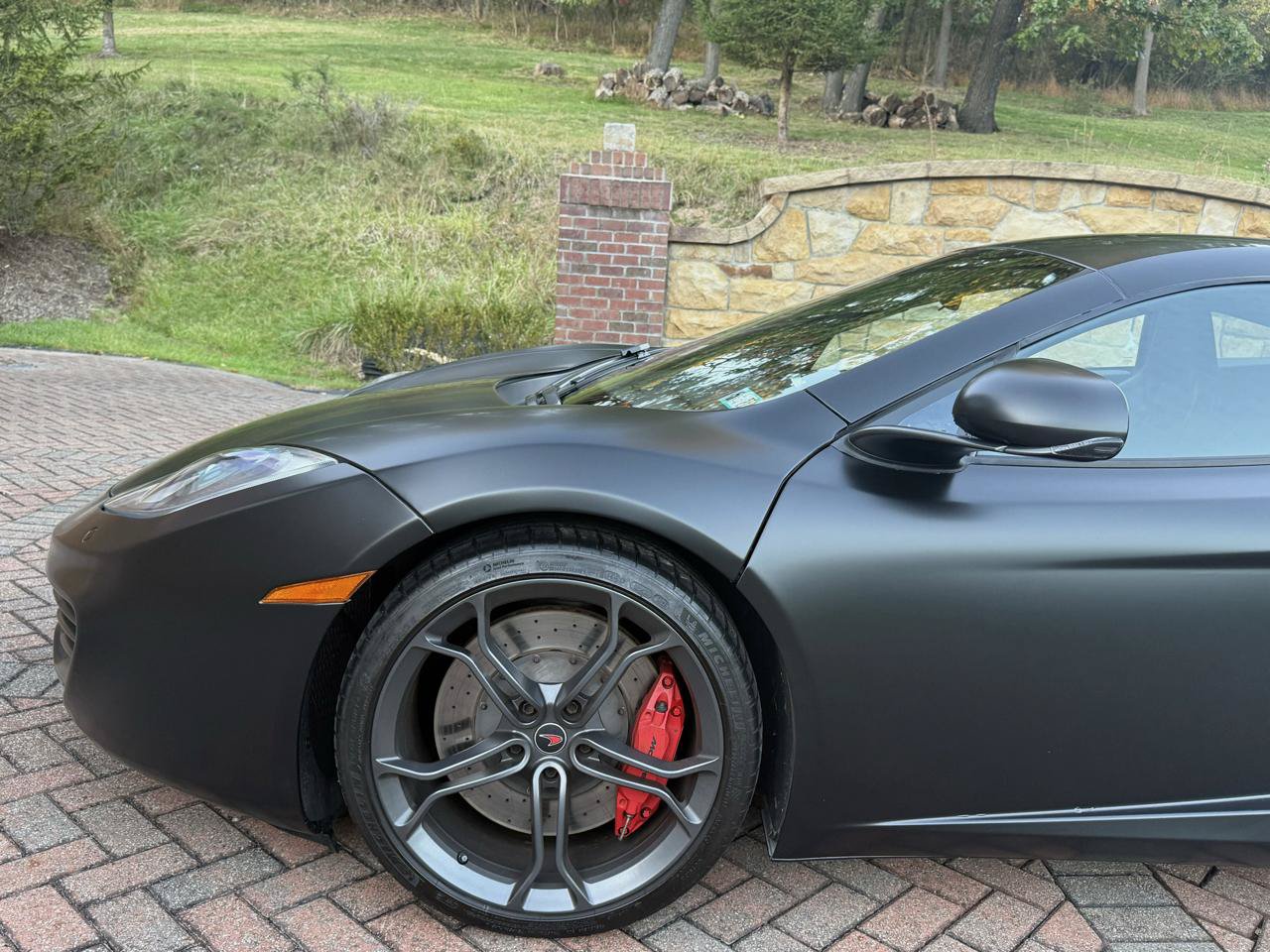 Used 2012 McLaren MP4-12C Coupe RWD image 19