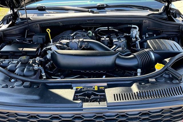 Used 2025 Dodge Durango GT w/ Blacktop Package image 10