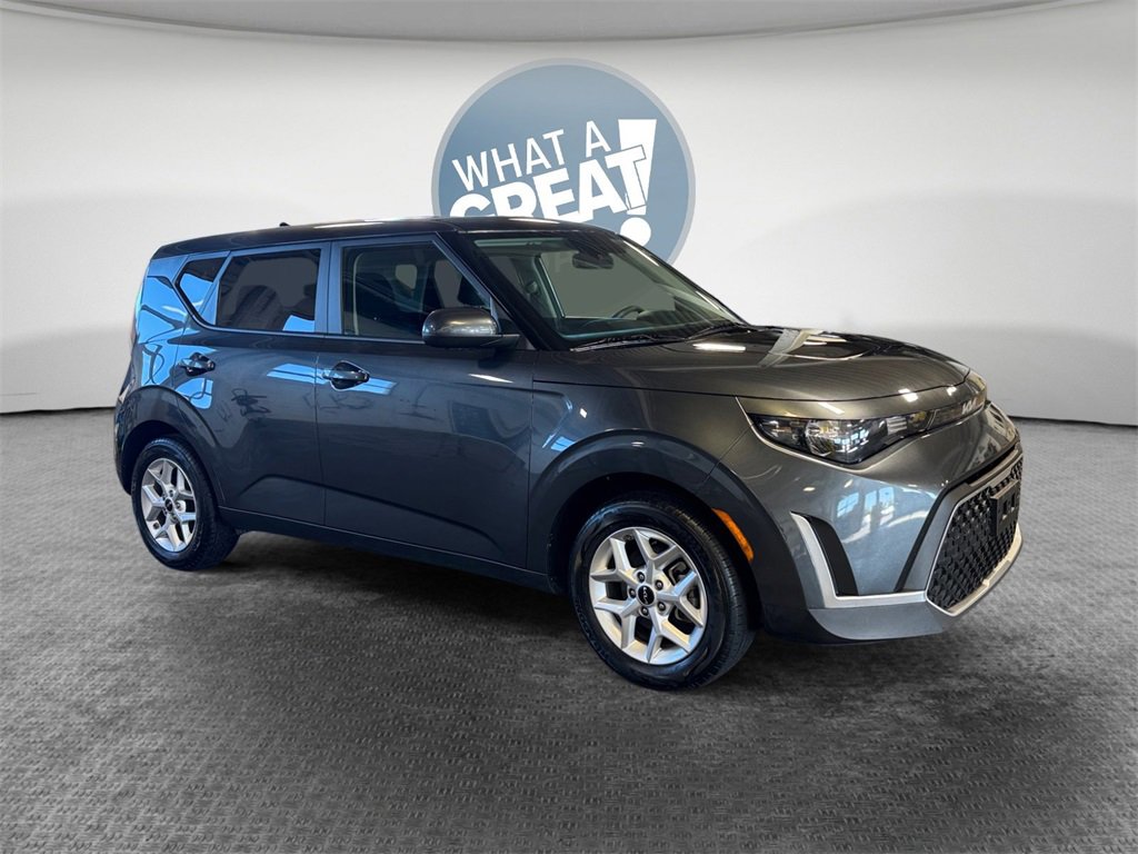 Certified 2024 Kia Soul LX w/ Option Group 015