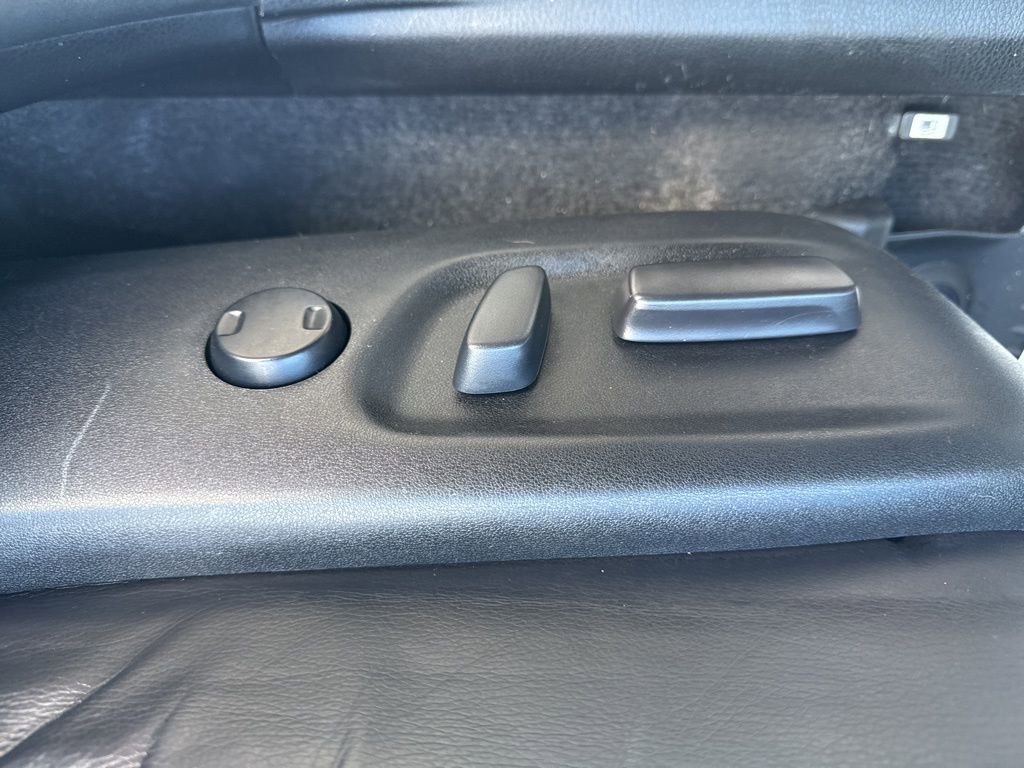 Used 2016 Toyota RAV4 SE image 62