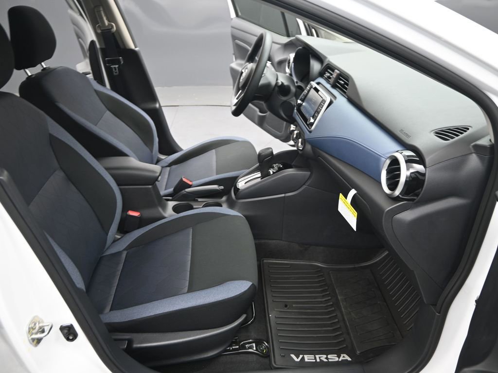 Certified 2025 Nissan Versa SV w/ Trunk Package FWD image 28
