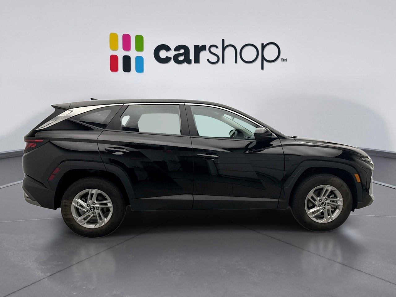 Used 2025 Hyundai Tucson SE image 6