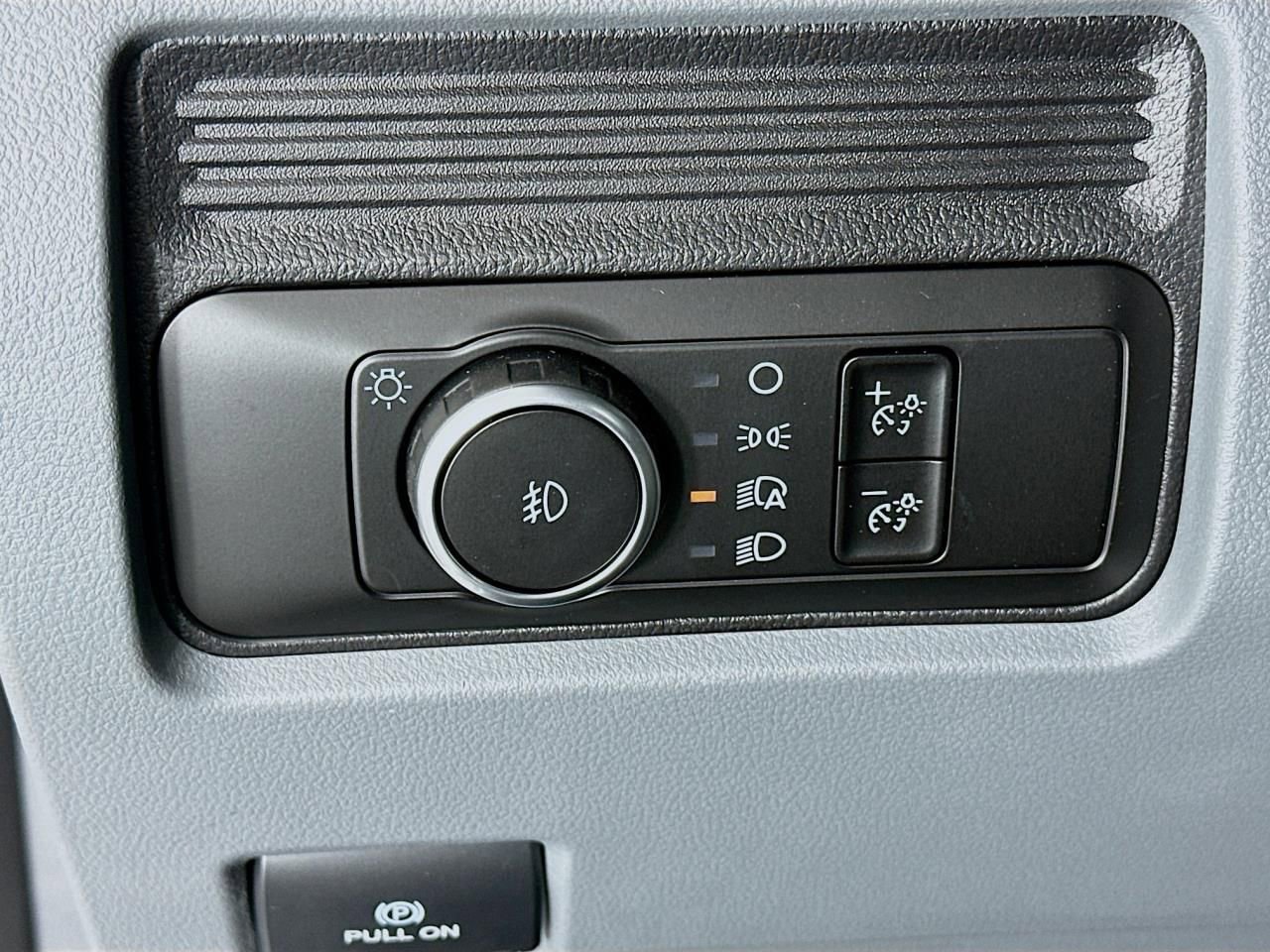 New 2026 Ford F550 4x4 Regular Cab Super Duty image 12