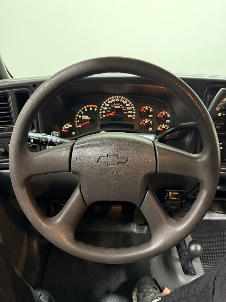 Used 2004 Chevrolet Silverado 3500 4x4 Extended Cab w/ Skid Plate Package image 15