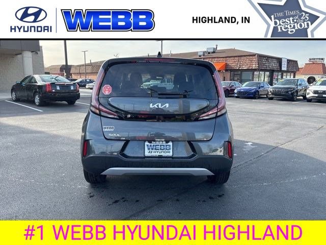 Used 2024 Kia Soul LX w/ Option Group 015 FWD image 5
