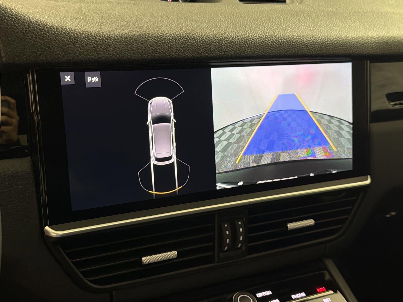 Used 2020 Porsche Cayenne S image 17