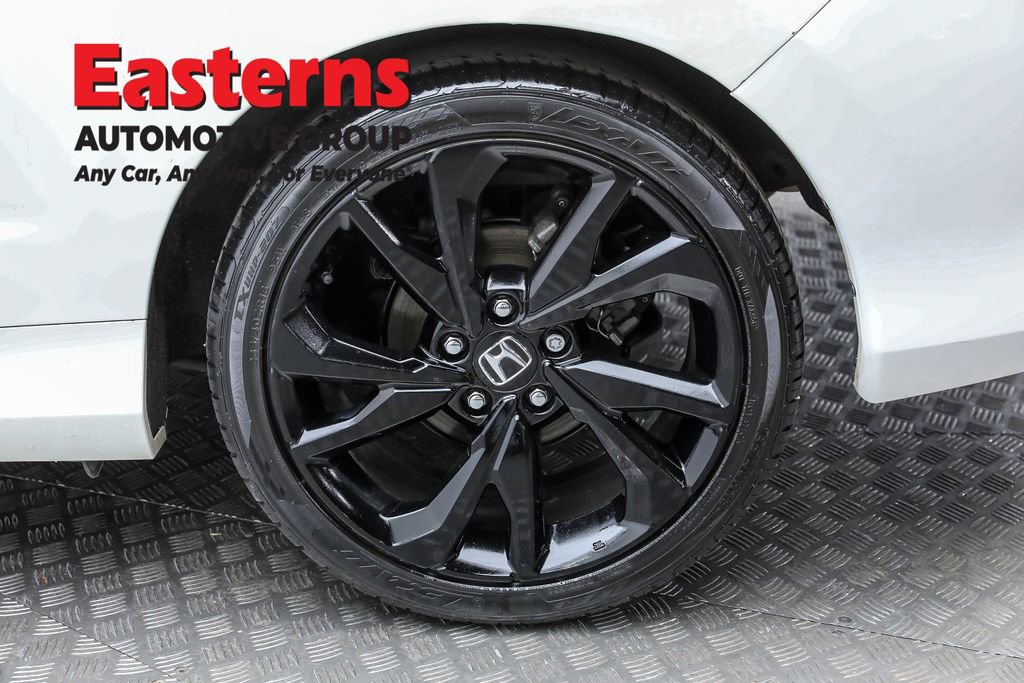 Used 2019 Honda Civic Sport image 8