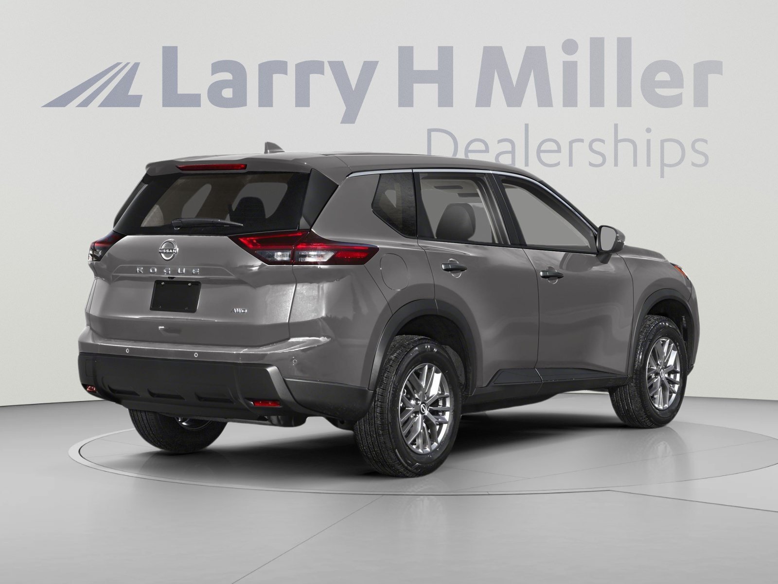 Used 2024 Nissan Rogue S AWD/4WD image 3