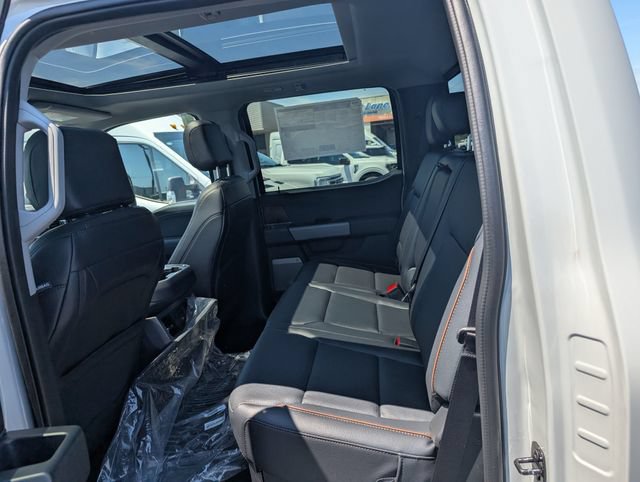 New 2026 Ford F250 Lariat w/ Black Appearance Package AWD/4WD image 10