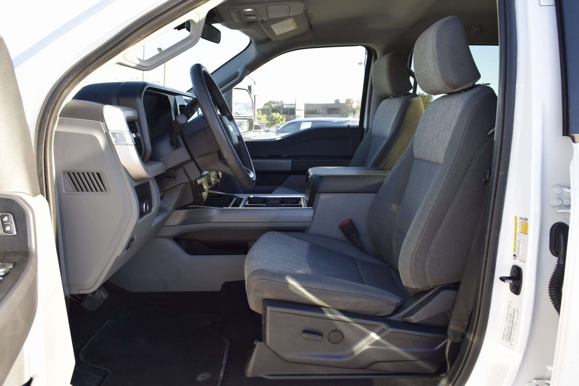 Used 2025 Ford F250 XLT w/ FX4 Off-Road Package image 33