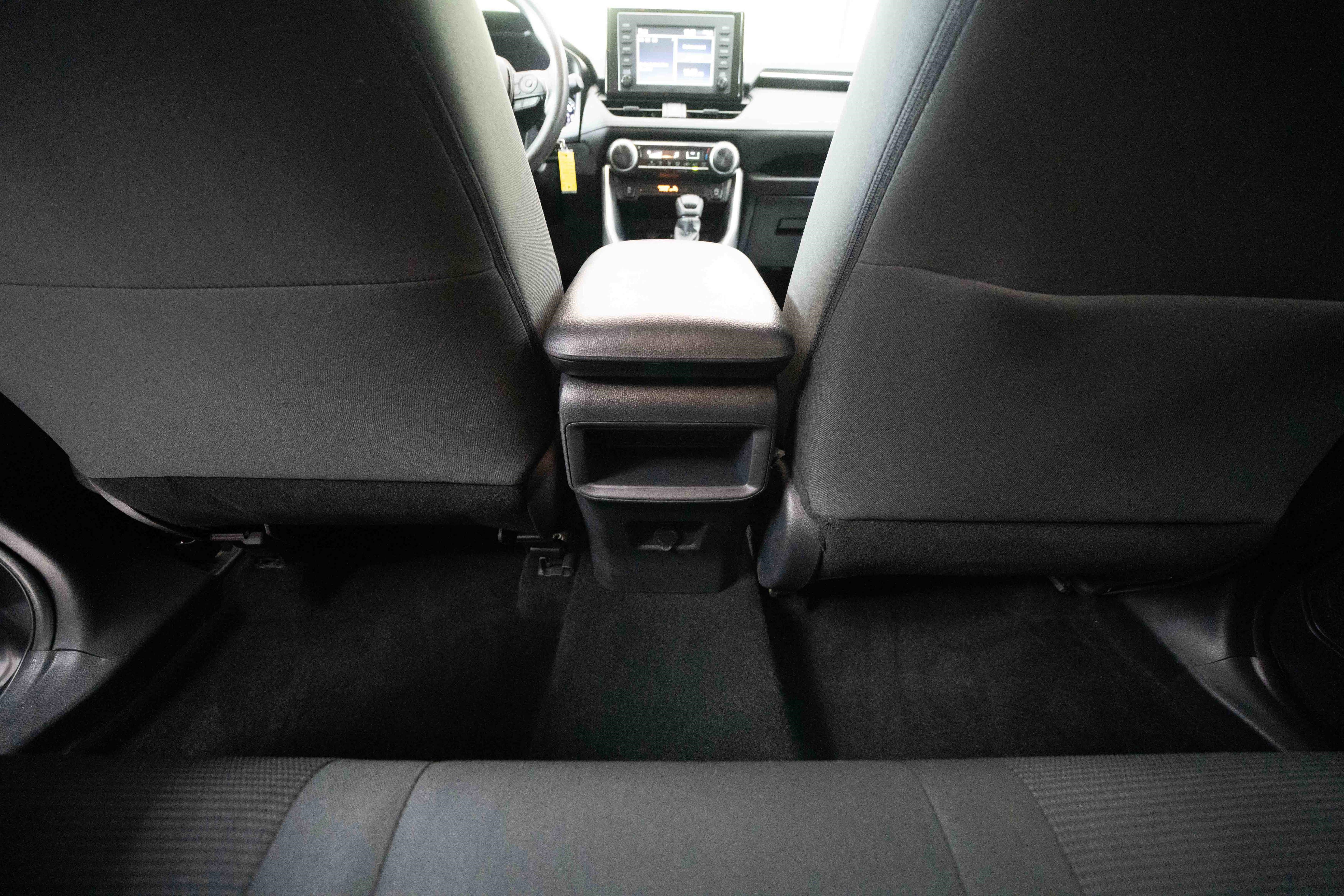 Used 2019 Toyota RAV4 LE w/ All Weather Liner Package AWD/4WD image 22
