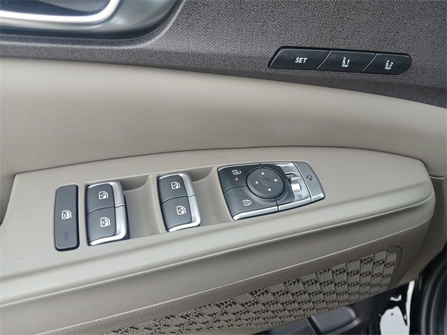 New 2026 Kia Carnival EX image 13