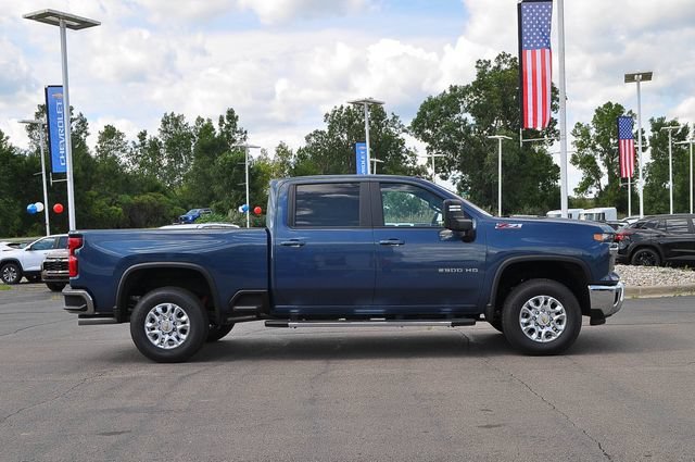 New 2026 Chevrolet Silverado 2500 LT AWD/4WD image 2
