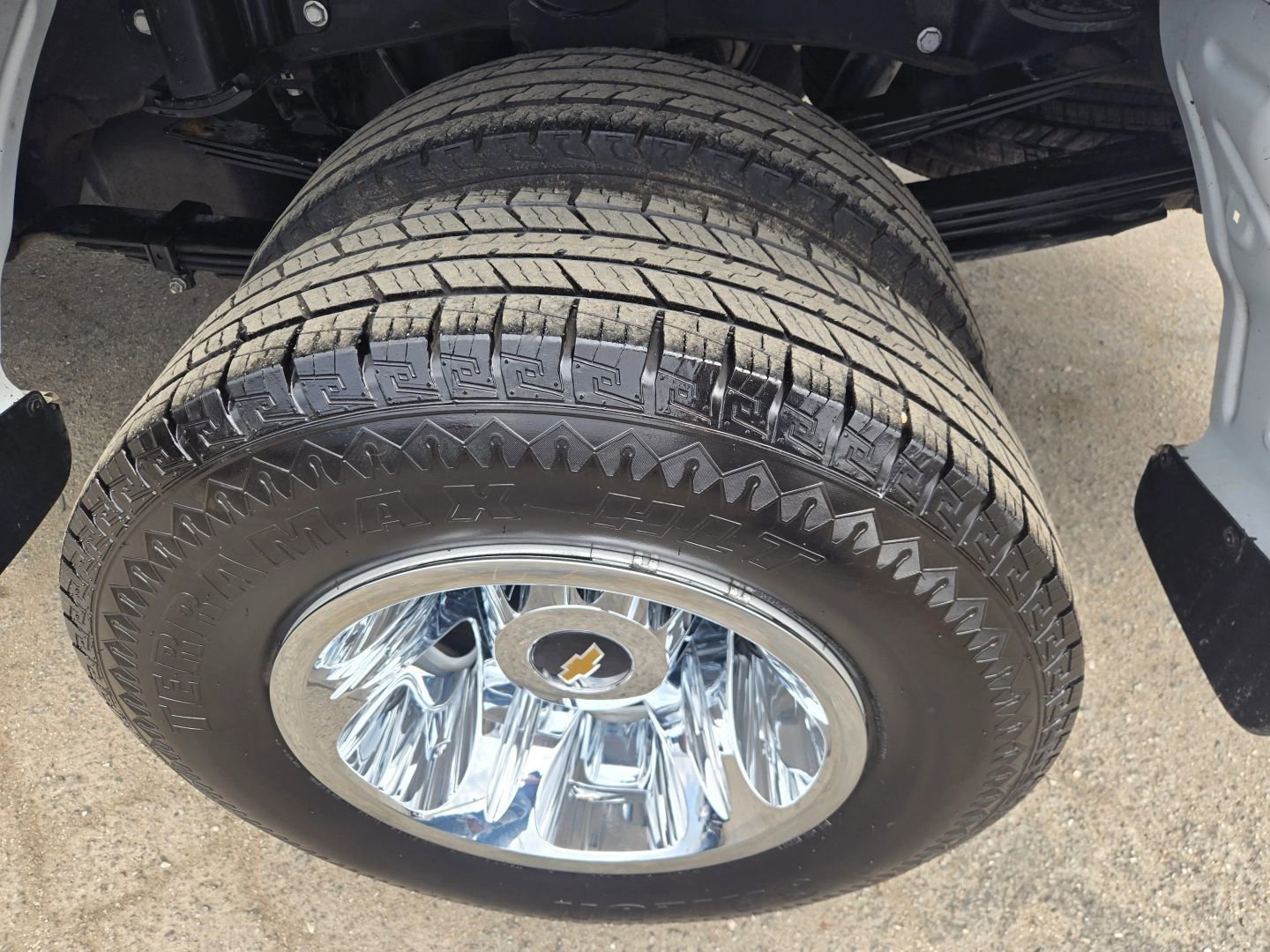 Used 2023 Chevrolet Silverado 3500 LT image 32