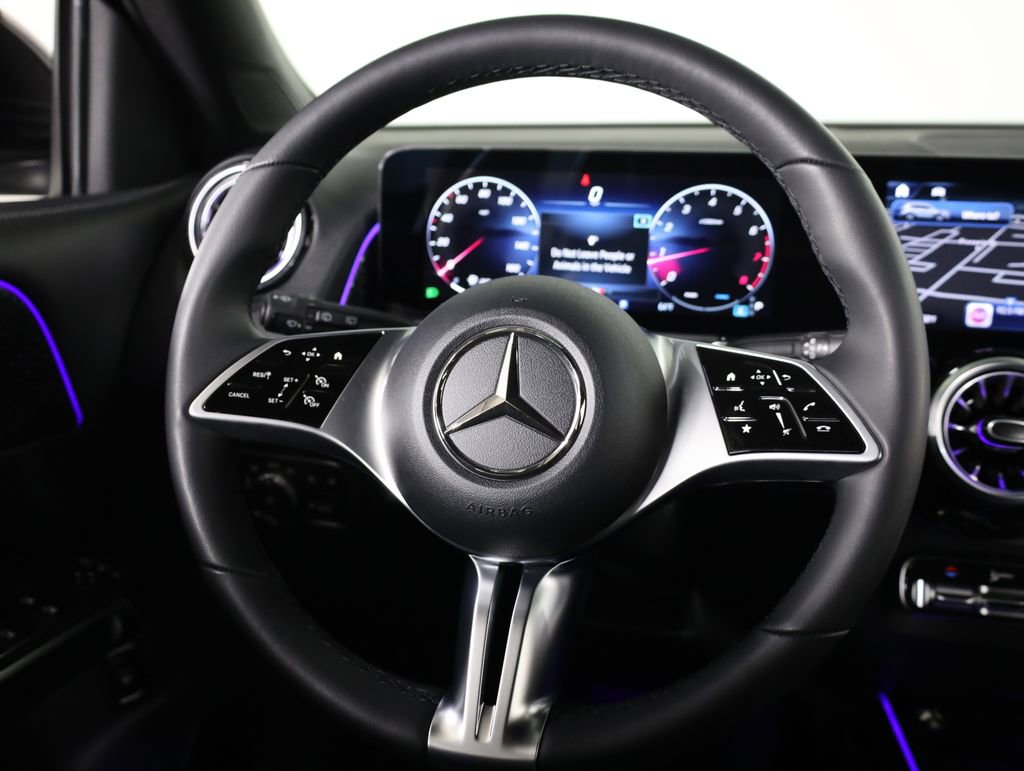 Certified 2025 Mercedes-Benz GLB 250 4MATIC image 44