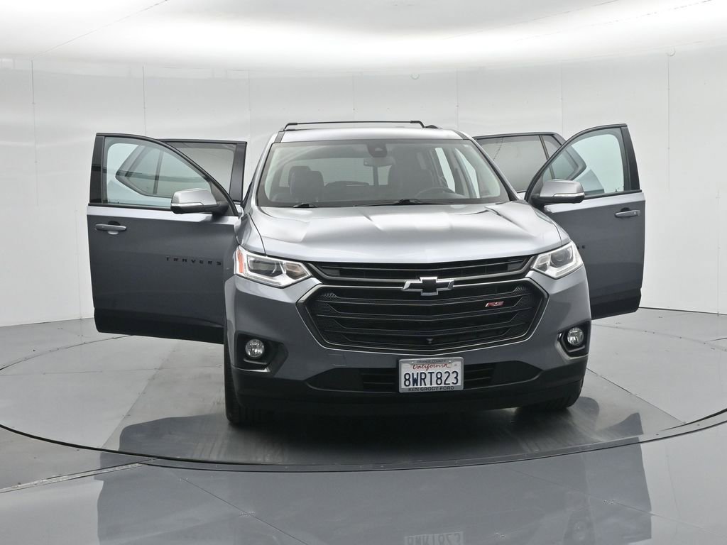 Used 2021 Chevrolet Traverse RS image 35