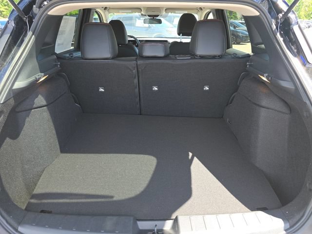 New 2026 Nissan Kicks SR AWD/4WD image 18