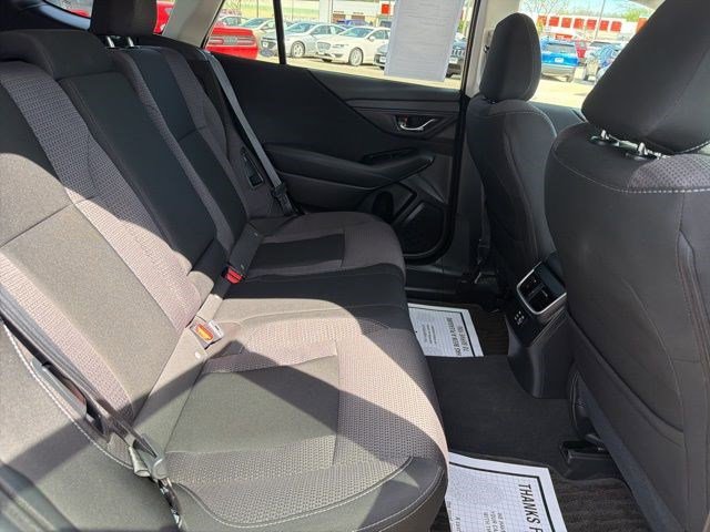 Used 2024 Subaru Outback Premium image 19