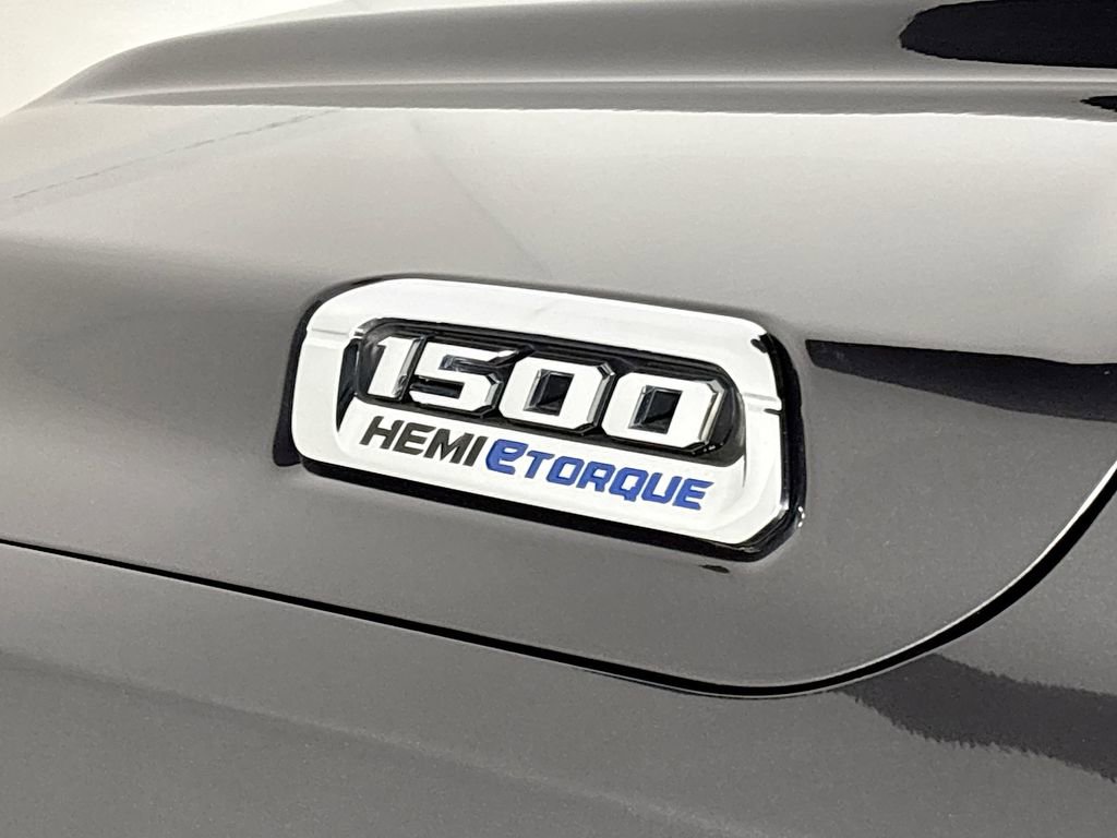 Used 2021 RAM 1500 Laramie w/ Off Road Group AWD/4WD image 23