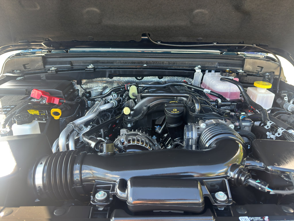 Used 2025 Jeep Gladiator Rubicon w/ Safety Group image 10