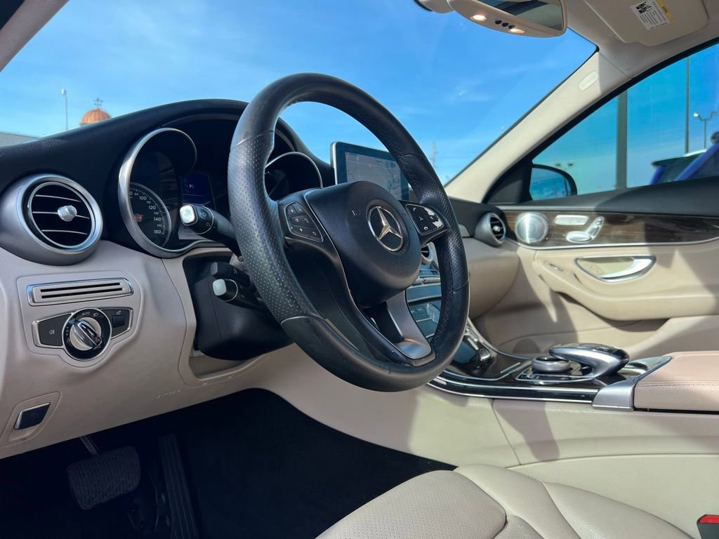 Used 2016 Mercedes-Benz C 300 4MATIC Sedan image 43