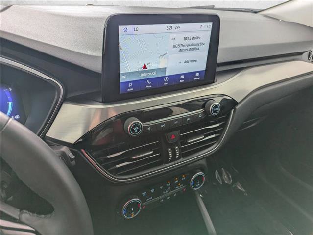 Used 2022 Ford Escape Titanium w/ Class II Trailer Tow Package image 12