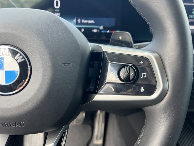 Certified 2025 BMW 530i image 28