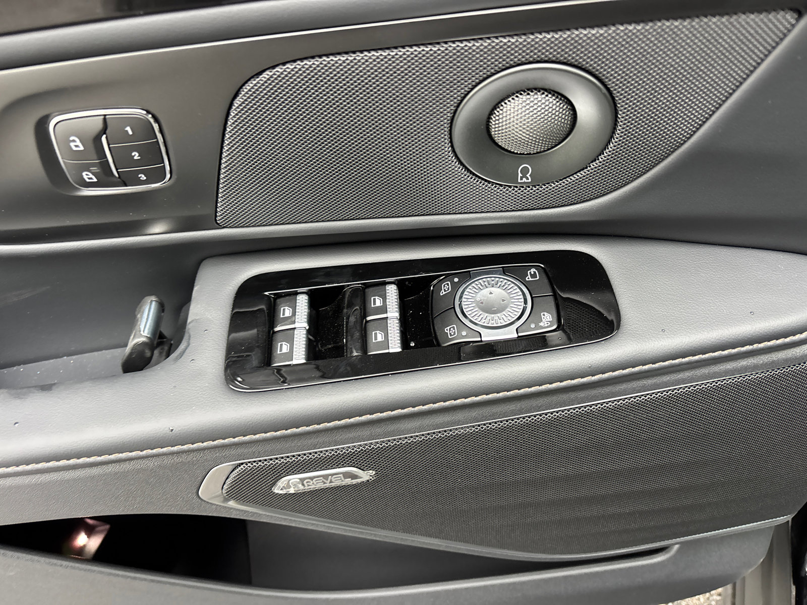 New 2026 Lincoln Nautilus Premier w/ Equipment Group 102A image 13