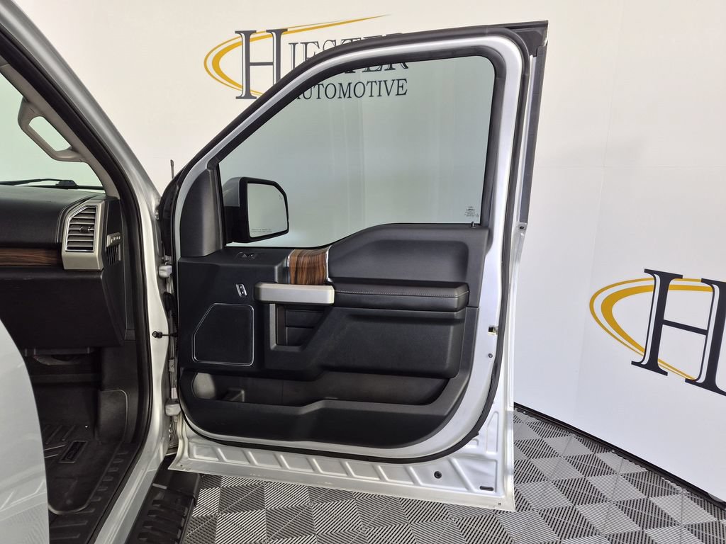 Used 2016 Ford F150 Lariat w/ Equipment Group 501A Mid AWD/4WD image 38