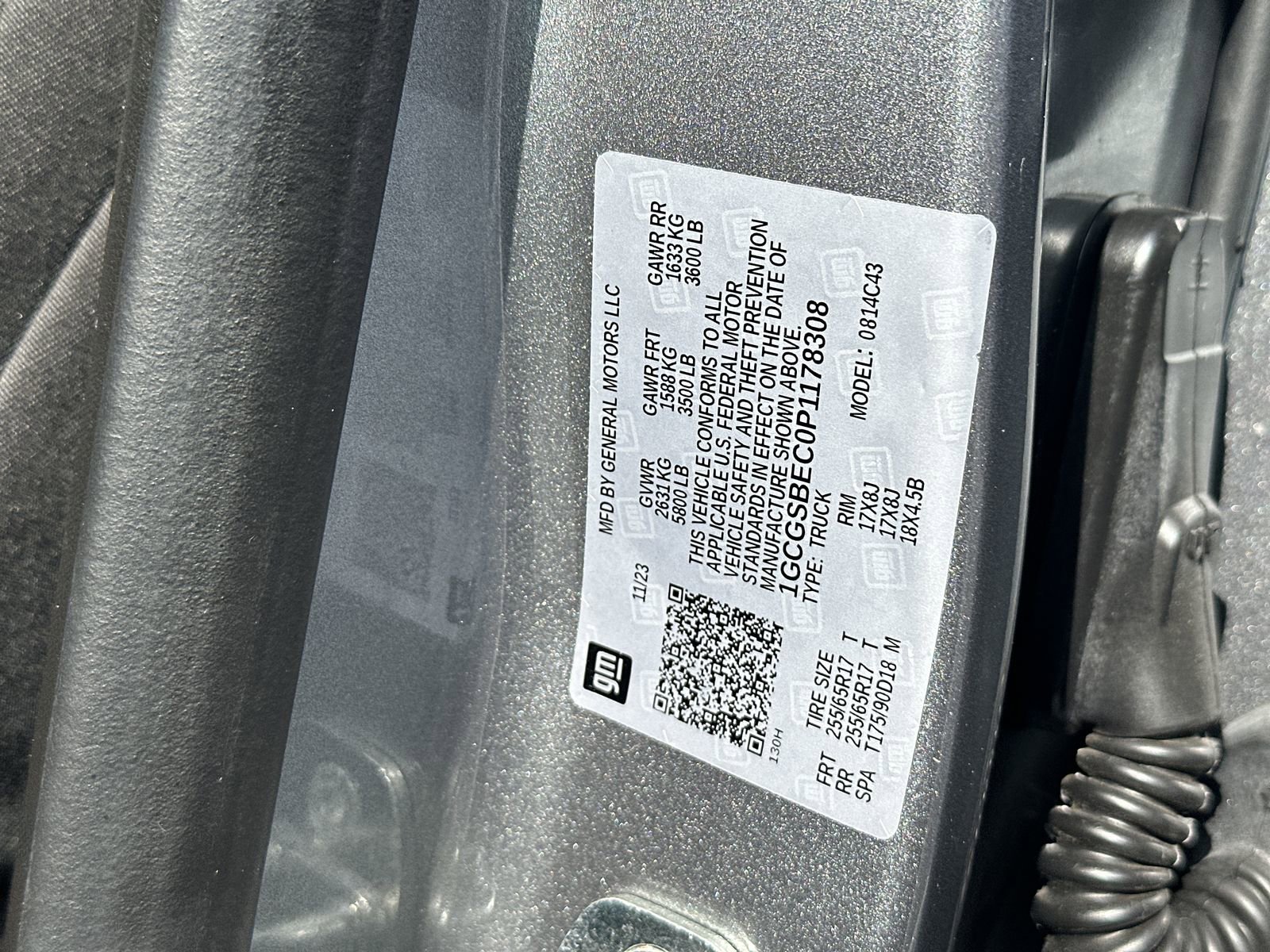 Certified 2023 Chevrolet Colorado W/T RWD image 35