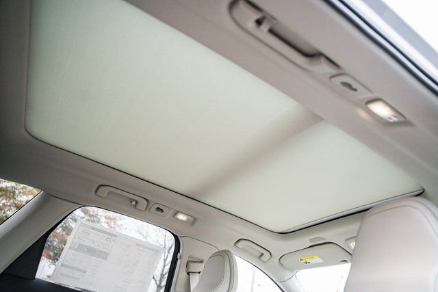 New 2026 Volvo XC60 B5 Ultra w/ Protection Package Premier image 33