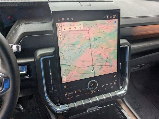 Used 2025 GMC Yukon Denali image 13