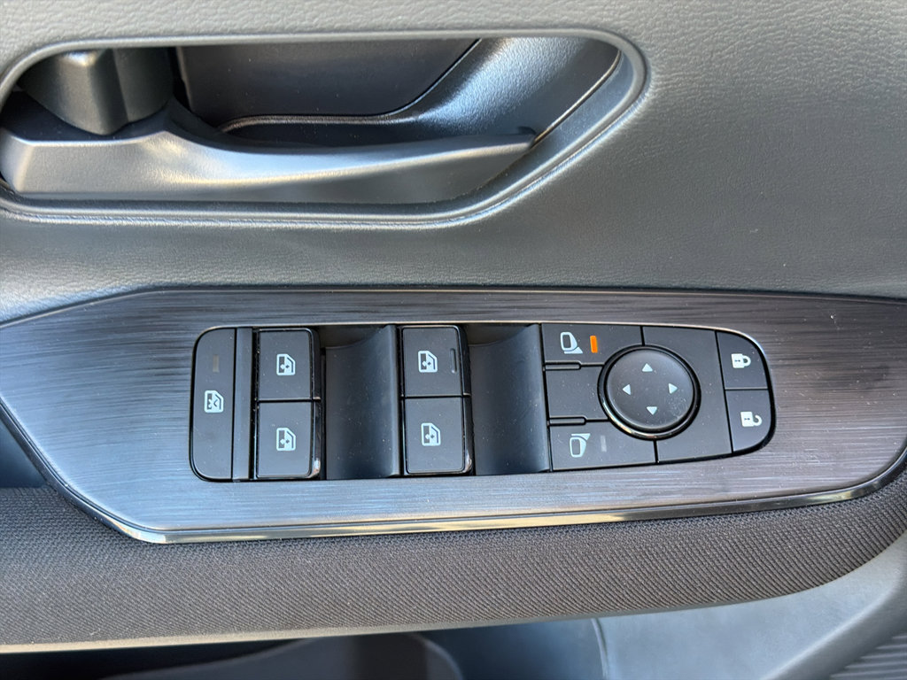 New 2026 Nissan Kicks S image 17