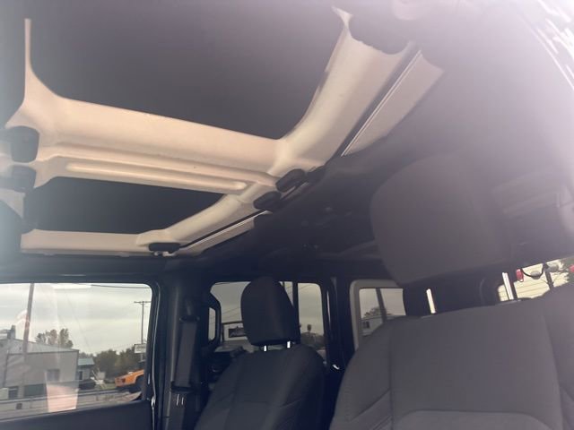 Used 2023 Jeep Wrangler Sport image 16