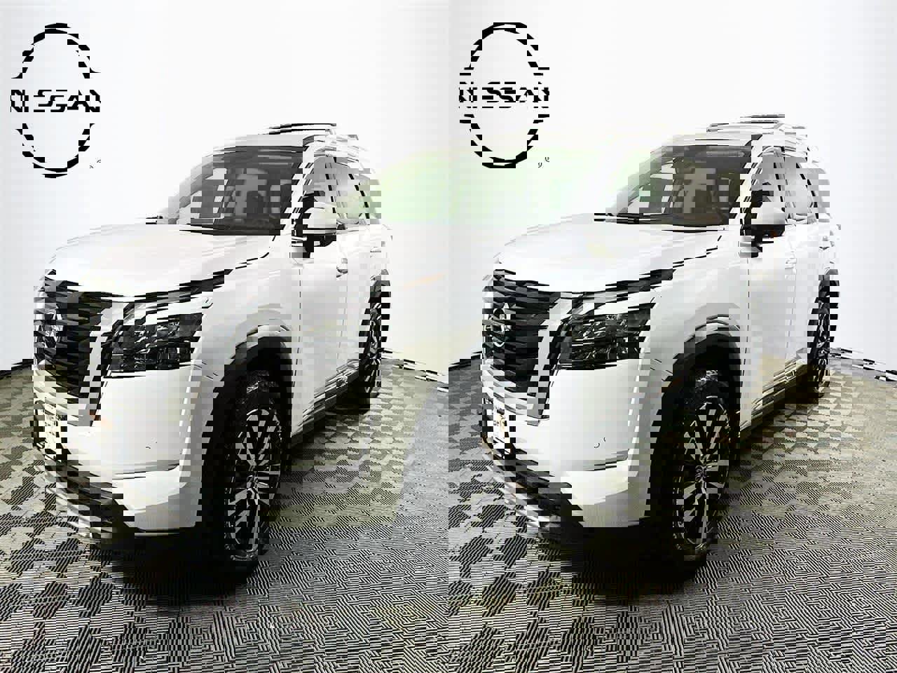 New 2025 Nissan Pathfinder Platinum w/ Cargo Package image 1