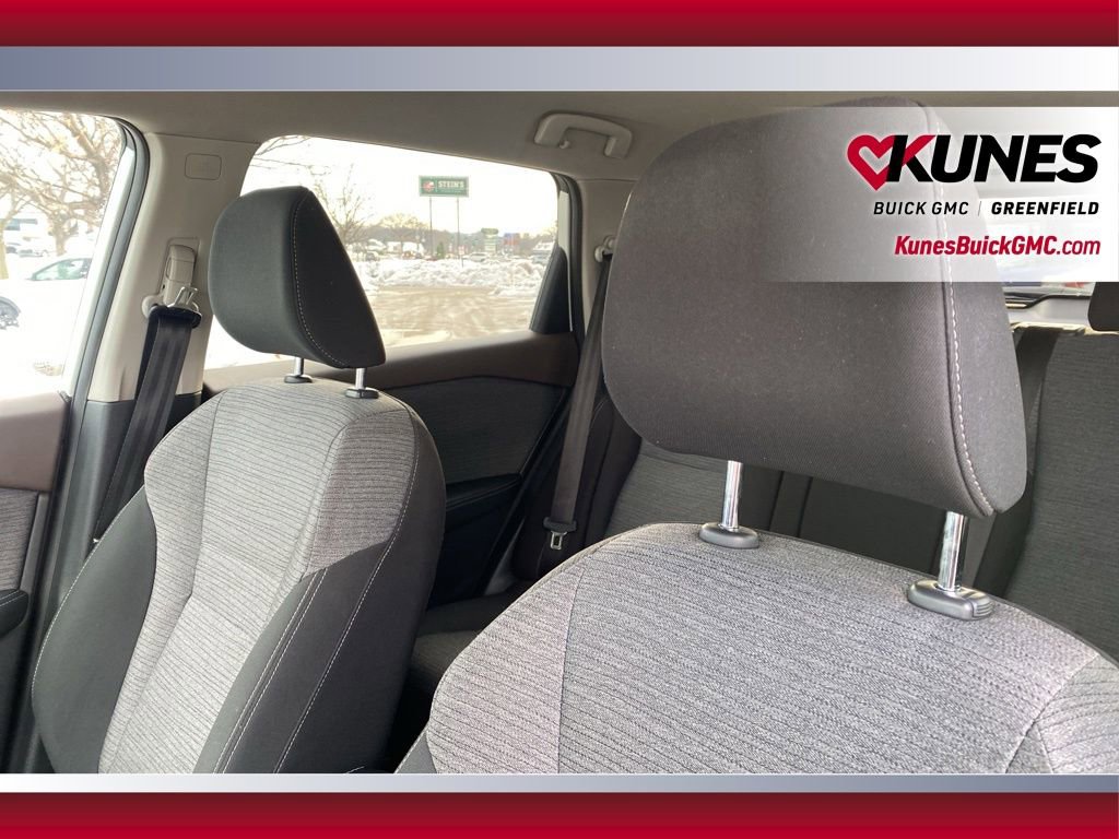 Used 2023 Nissan Rogue SV image 14