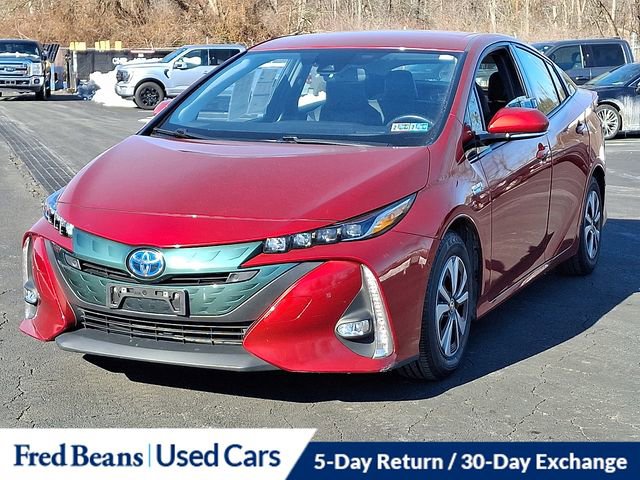 Used 2017 Toyota Prius Prime Advanced image 4