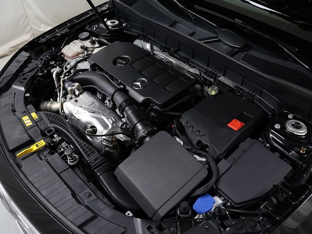 Certified 2023 Mercedes-Benz GLB 250 4MATIC image 37