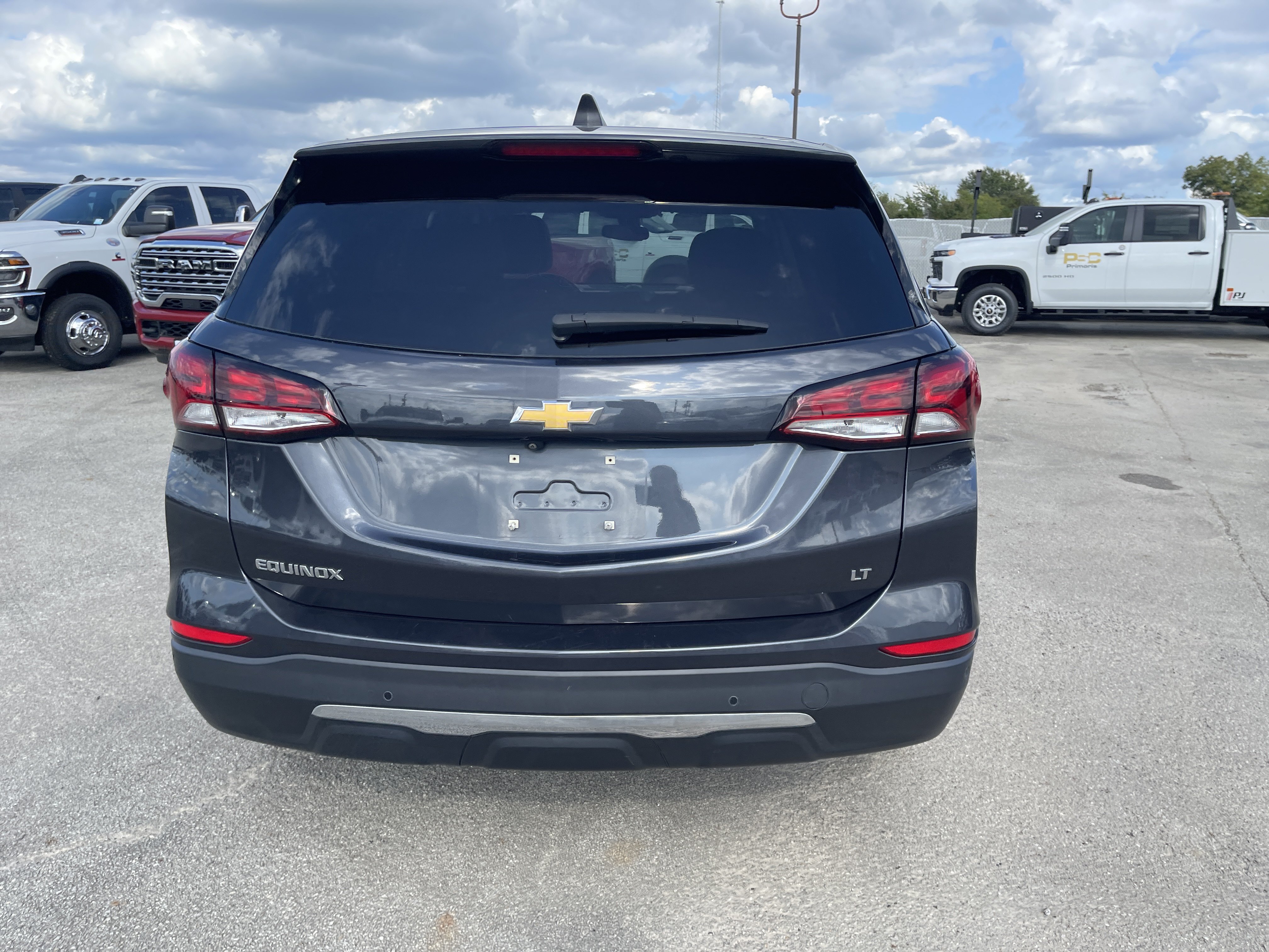 Used 2022 Chevrolet Equinox LT FWD image 5