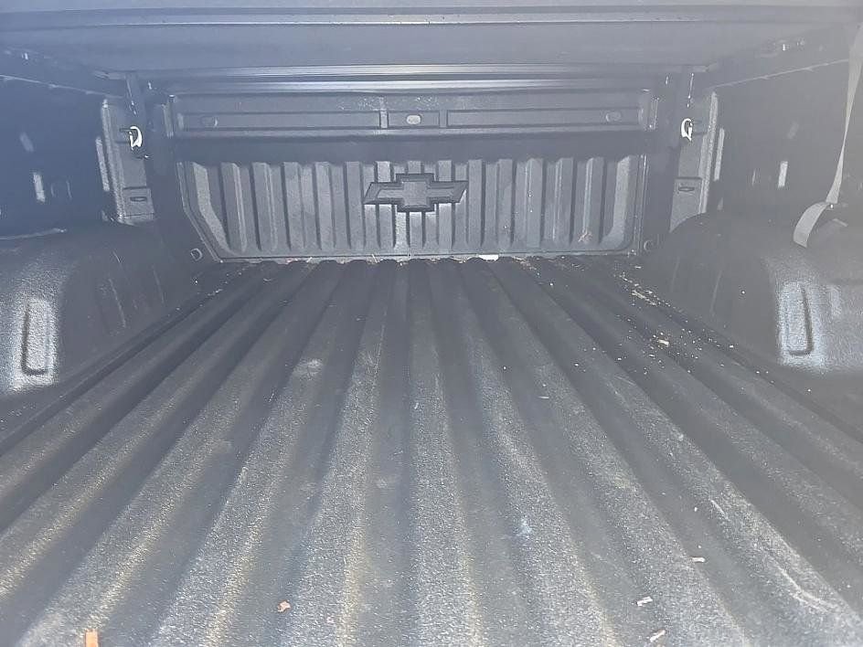 Used 2023 Chevrolet Silverado 1500 RST w/ Redline Edition image 32