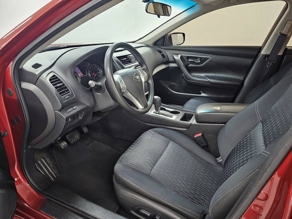 Used 2016 Nissan Altima 2.5 S w/ Power Driver Seat Package FWD image 13