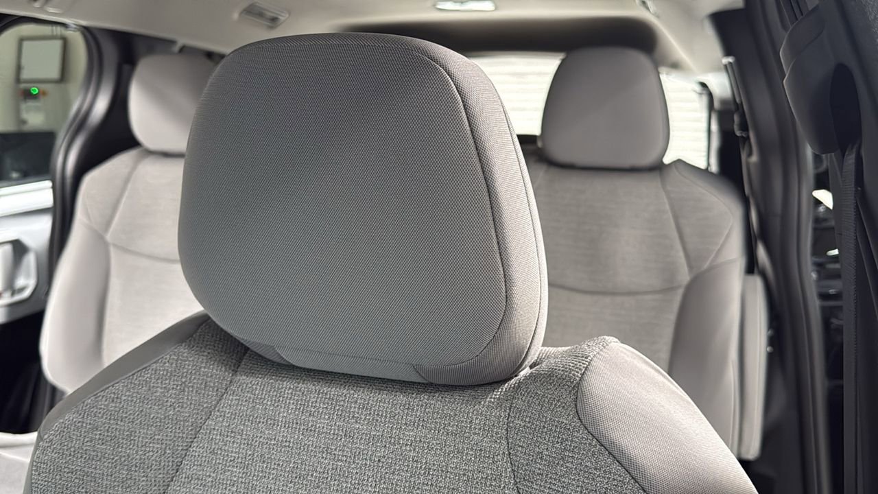 New 2026 Toyota Sienna LE image 13