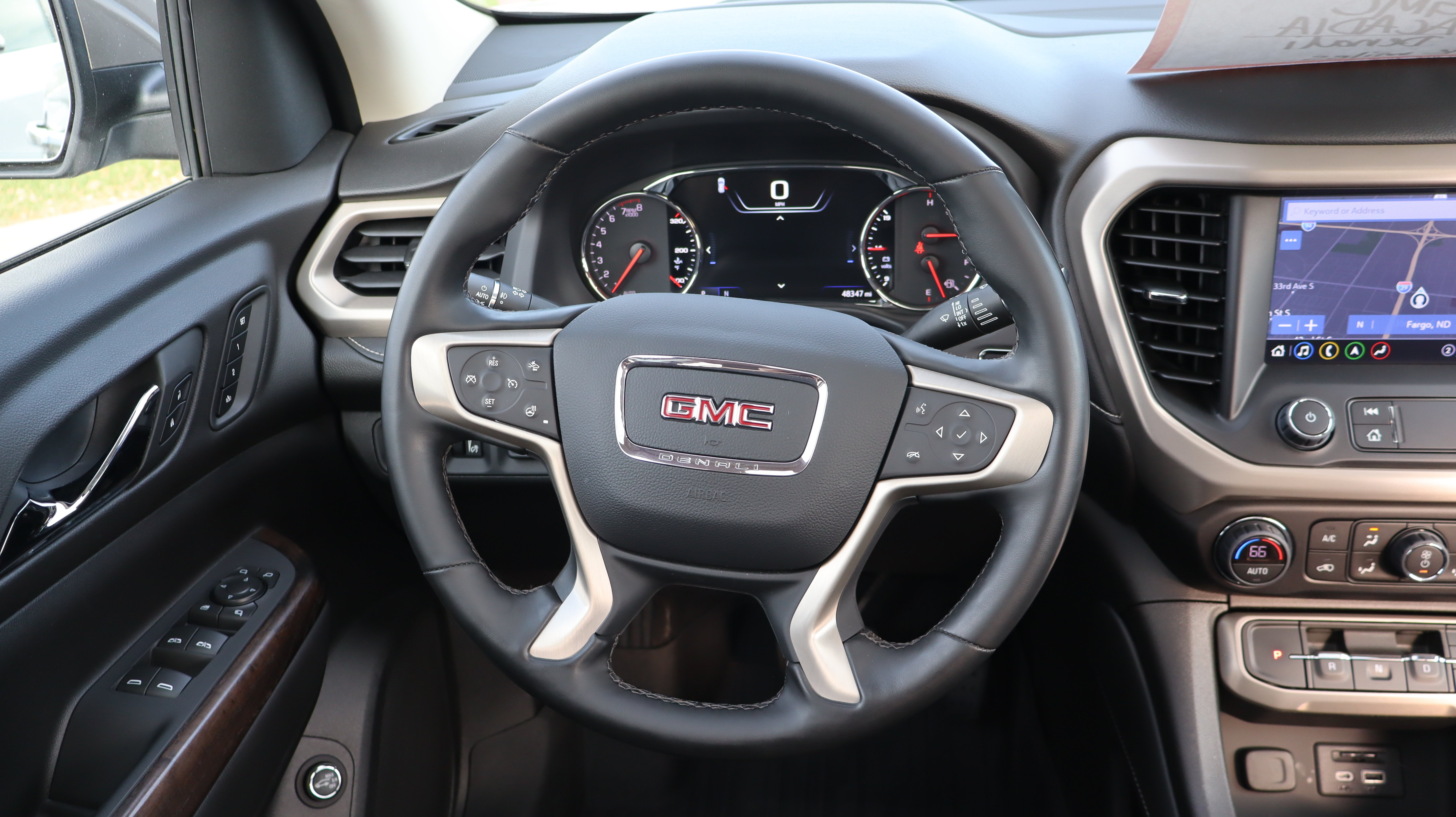 Certified 2023 GMC Acadia Denali w/ Denali Ultimate Package AWD/4WD image 12