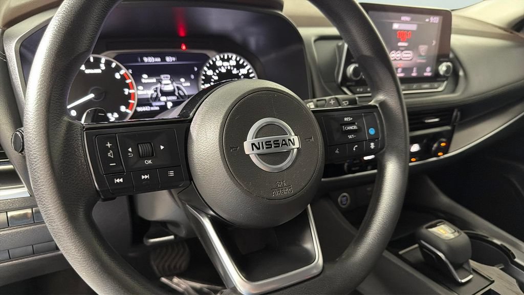 Used 2021 Nissan Rogue SV FWD image 24