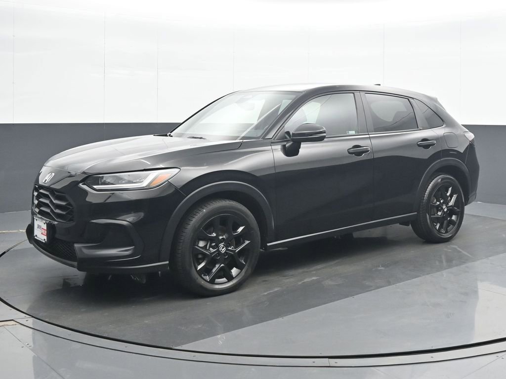 Used 2023 Honda HR-V Sport image 2